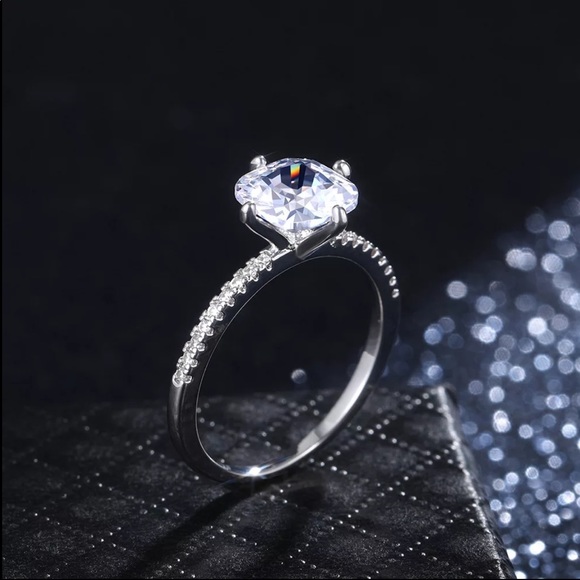 New Women’s 925 Silver Square Shape Diamond Ring - Picture 3 of 5